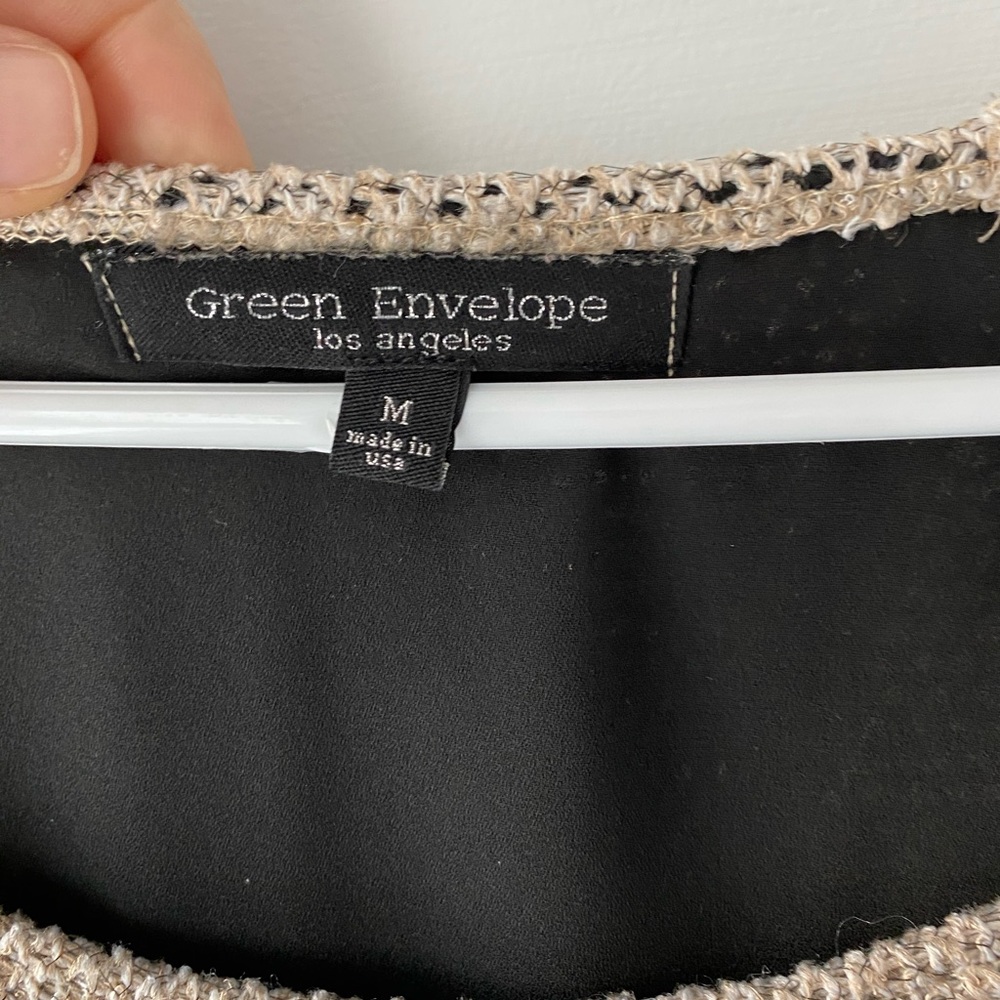 Two sweater bundle - Picture 5 of 9